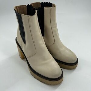 Free People Women's James Leather Chunky Lug Sole Chelsea Boots Bone